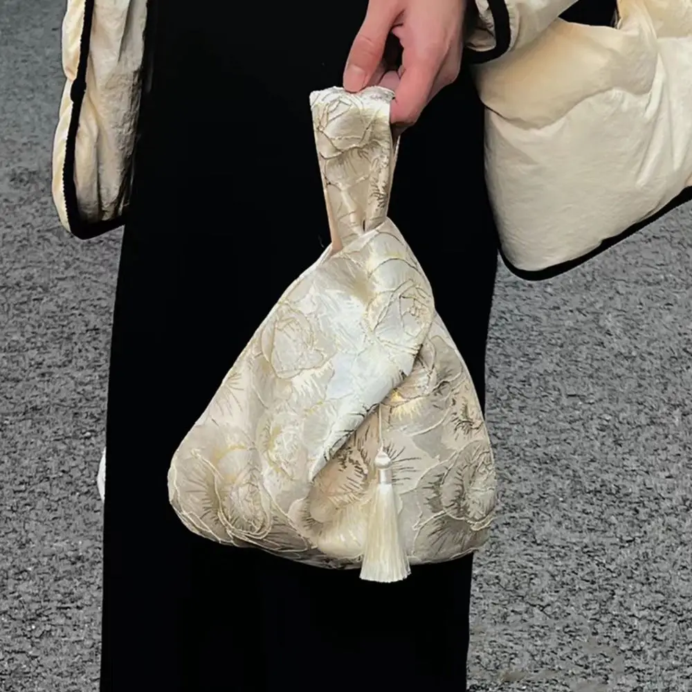 

Storage Bags Temperament Cosmetic Bag Tassel Knot Wrist Bag Small Item Pouch Cheongsam Accessories New Chinese Style Handbag