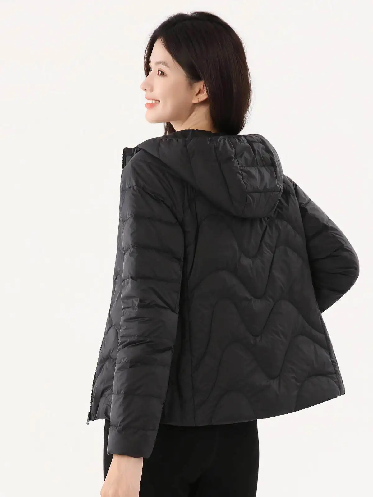 Women Ultra Light White Duck Down Coat 2026 New Autumn Winter Thin Hooded Down Jacket Parkas Female Warm Short Puffer Outwears