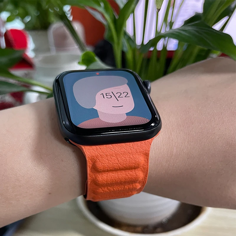 Bracciale in pelle originale per cinturino Apple watch Series 7 6 SE 44 40  38 mm 42mm Correa bracciale ad anello magnetico iWatch 5 4 3 45 41mm -  AliExpress Watches