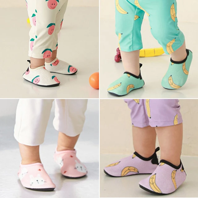 Zapatos de agua de dibujos animados para bebés y niños, calcetines  acuáticos descalzos, antideslizantes, para piscina, Playa y Surf -  AliExpress