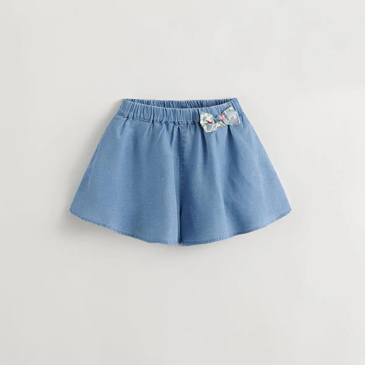 

MARC&JANIE Girls A-Line Breathable Denim Shorts with Bow in Lyocell for Summer 240725