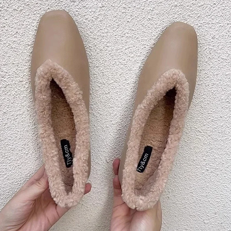 

Туфли женские короткие плюшевые, теплые лоферы, плоская подошва, прогулочная обувь, Повседневные Удобные, из искусственной кожи, зимние боты