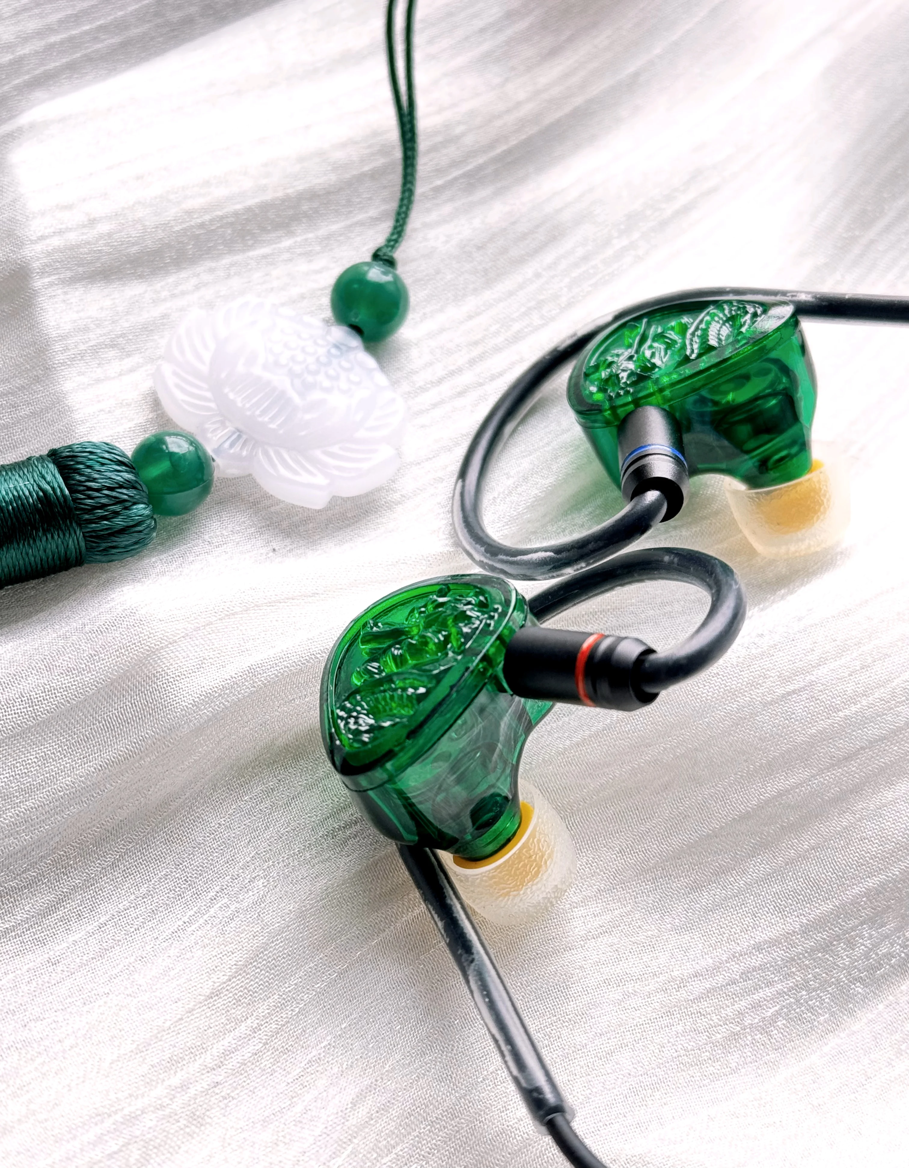 Jade Dragon Edition 10mm PET Single Dynamic In-Ear Earphones 4
