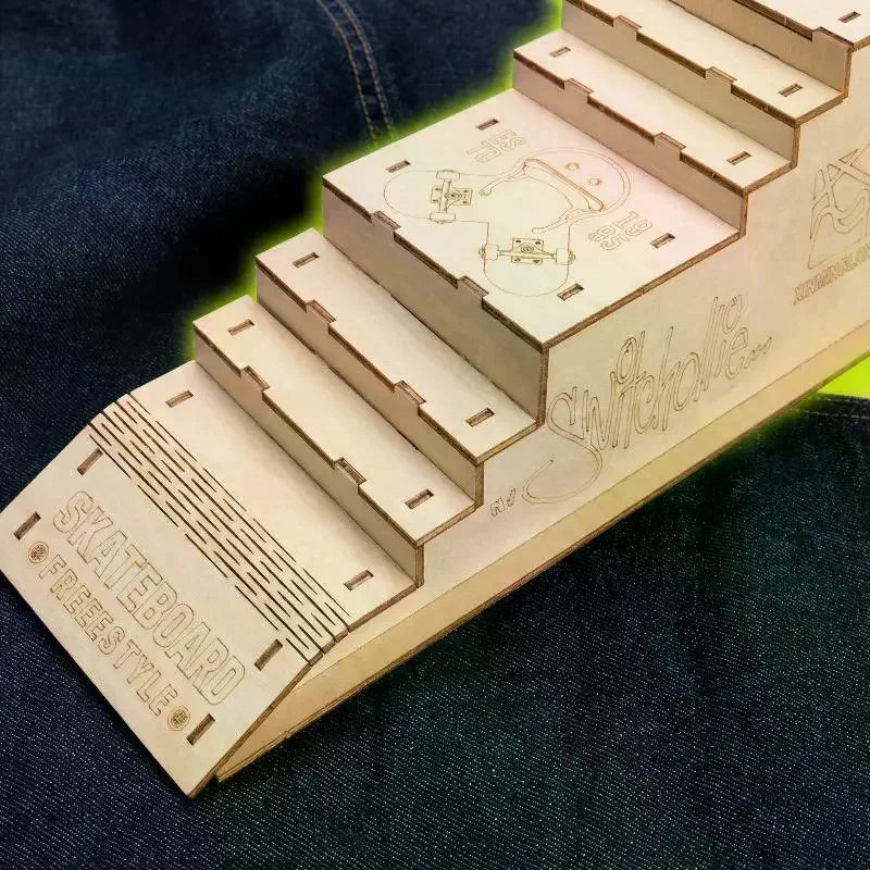 나무로 만든 핑거 스케이트보드 전시대 DIY 퍼즐 조립식 수납 선반 (아이 방 및 장난감용)