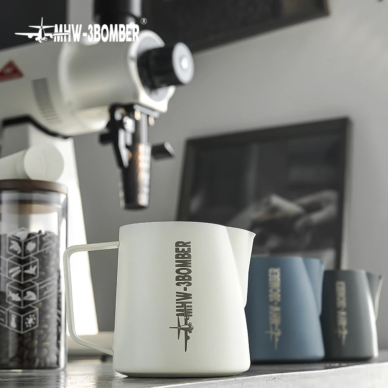 MHW-3BOMBER Pink Milk Frothing Pitcher 500/600ml -...