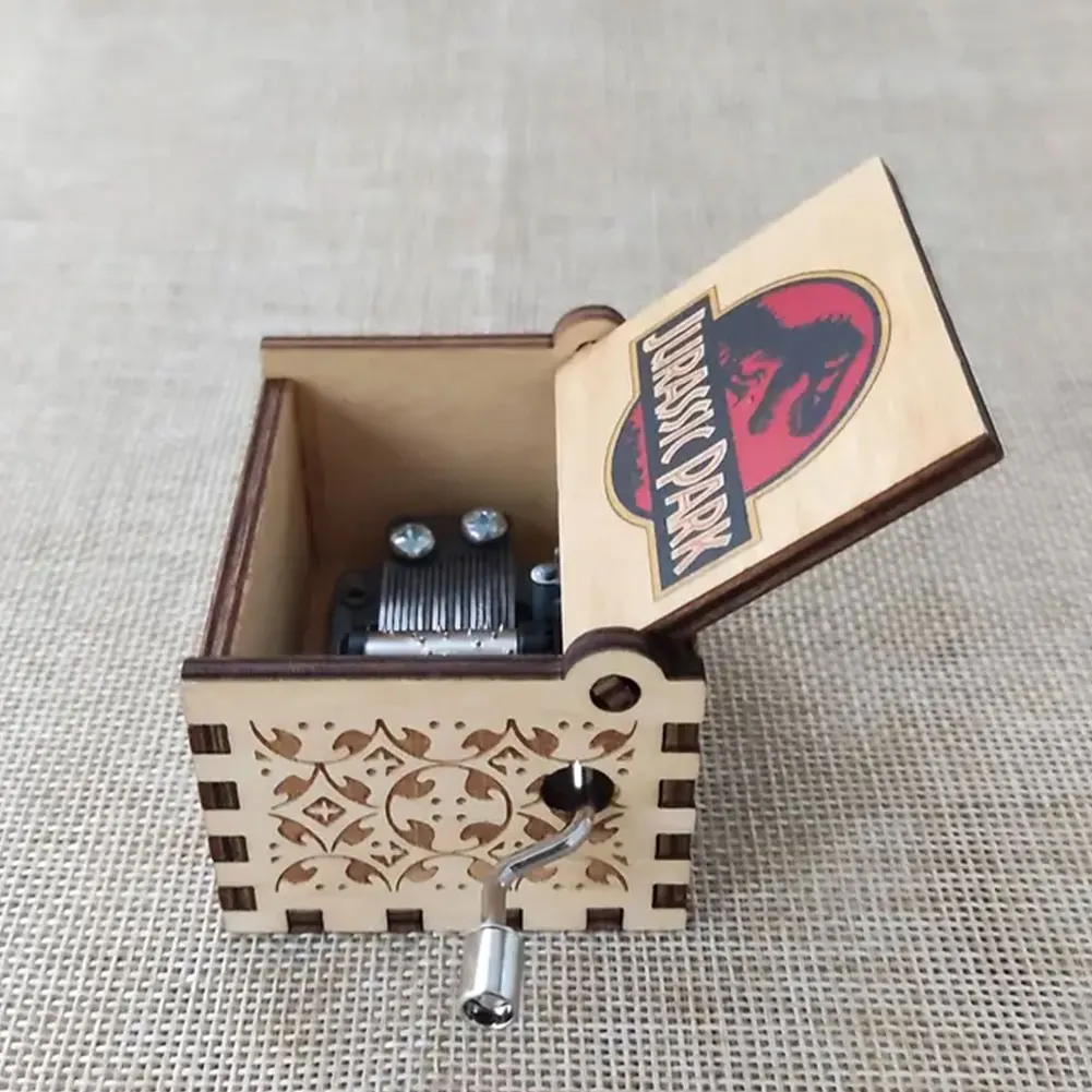 Hand Cranked Musical Box Wooden Vintage Musical Boxes Creative Engraved Music Boxes Children New Year Birthday Gift 4