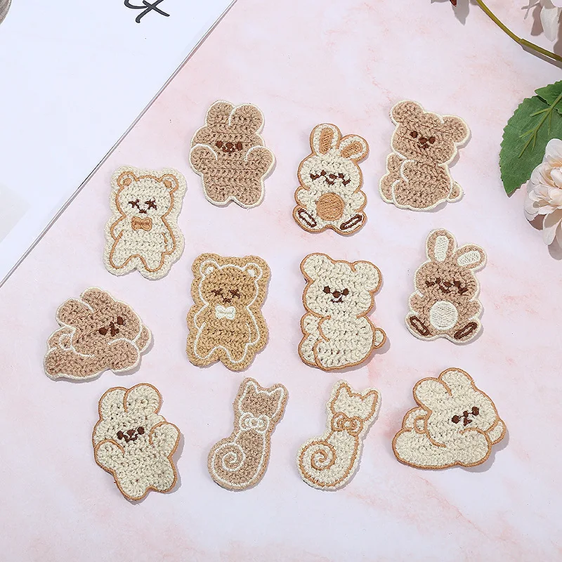 

5PCS Lovely Embroidery Bear Rabbit Cat Cloth Sticker Iron On Patch DIY Cartoon Hair Patch Accessories