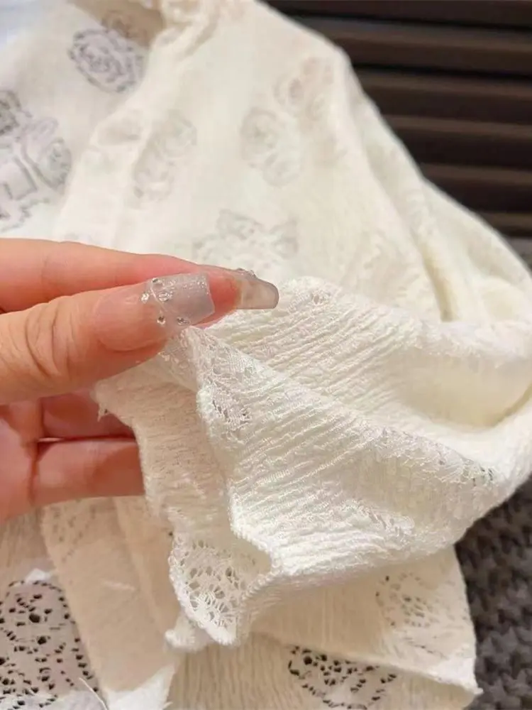 경량 여름 자외선 차단 의류  소녀의 공주 스타일 속이 빈 세련된 겉옷 통기성 에어컨 스웨터