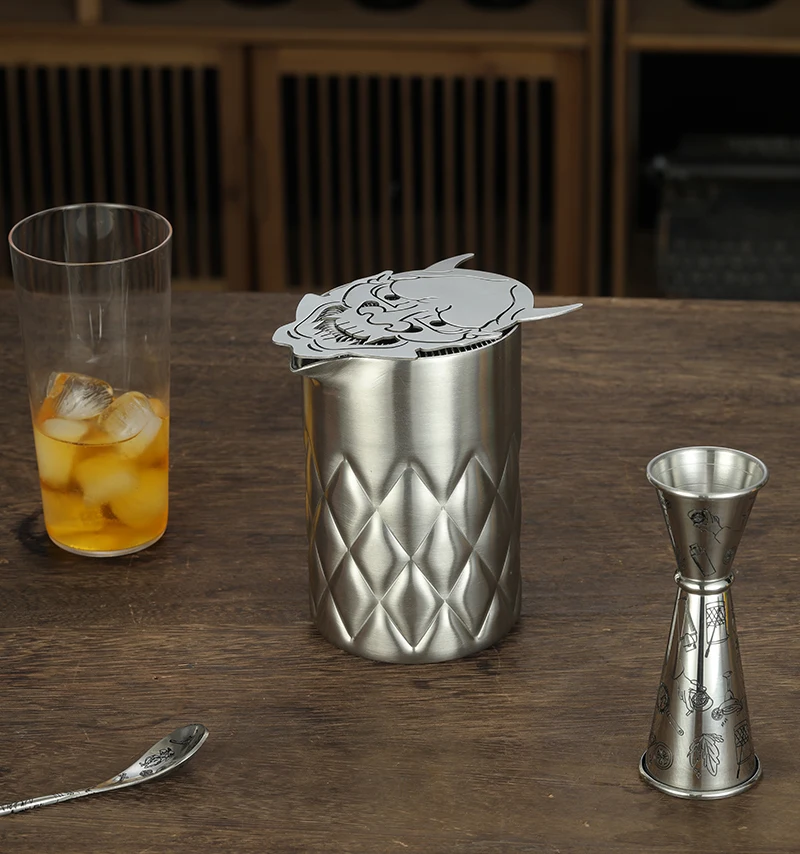 Cocktail Shaker Strainer Hawthorne Strainer Ghost/Star Ship Stainless Steel