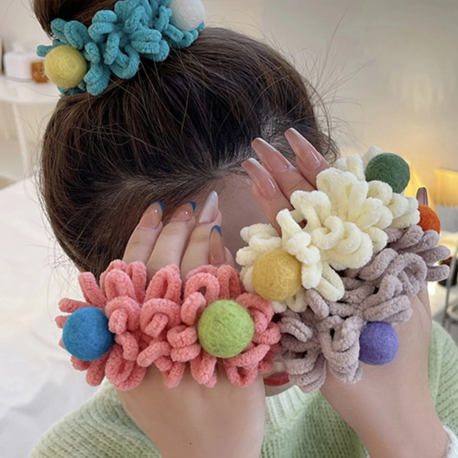 

Sweet Fluffy Girls Hair Rope Fashion Plush Balls Hairband For Women Elastic Headband Ponytail Holder Scrunchies Hair Accessories
