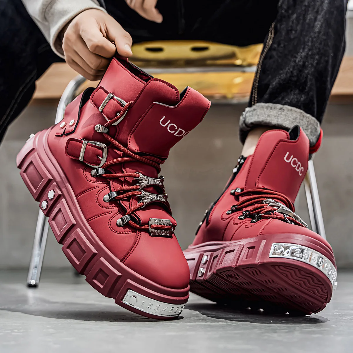 Autumn Men Casual Sneakers High Top Platform Skateboard Punk Metal Vulcanized Shoes Tennis Sports Shoes Lace Up Outdoor Boots 46 2