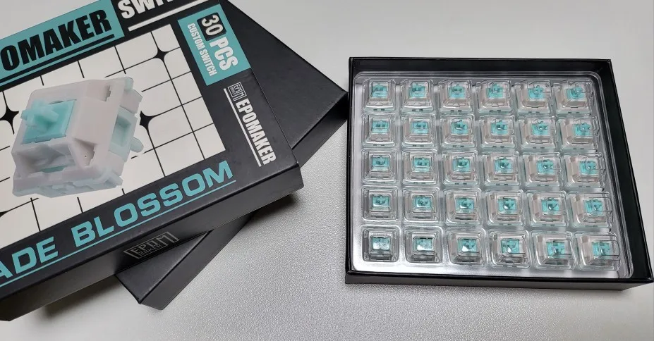 30 Pieces EPOMAKER Jade Blossom Mechanical 5 Pin Linear Switch Set