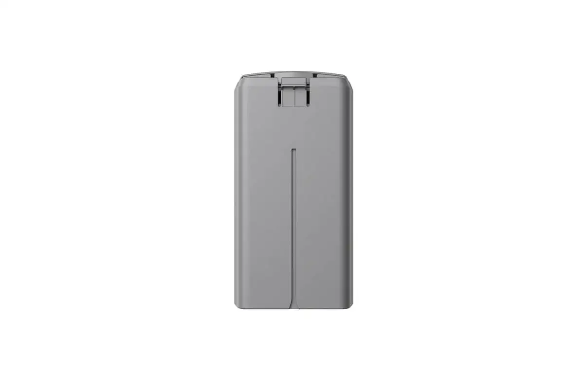 Hub de charge et batteries supplémentaires du drone DJI, idéal pour une livraison rapide.