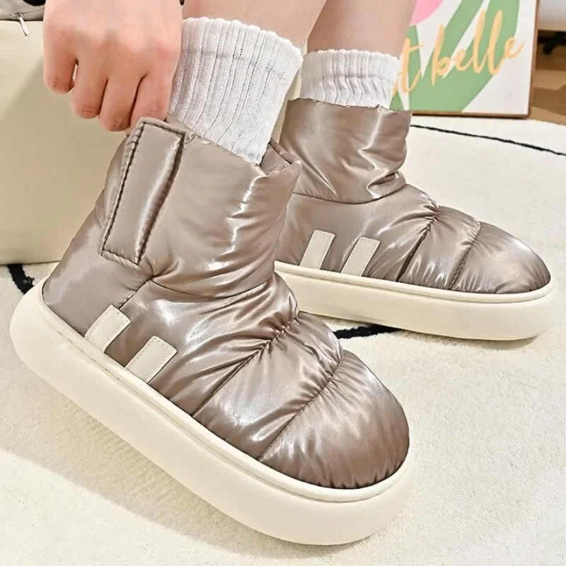 

Зимние ботинки для женщин, водонепроницаемая пуховая нескользящая обувь из 2023 хлопка с мехом, уличная одежда, теплые меховые женские ботинки на толстом каблуке для снега