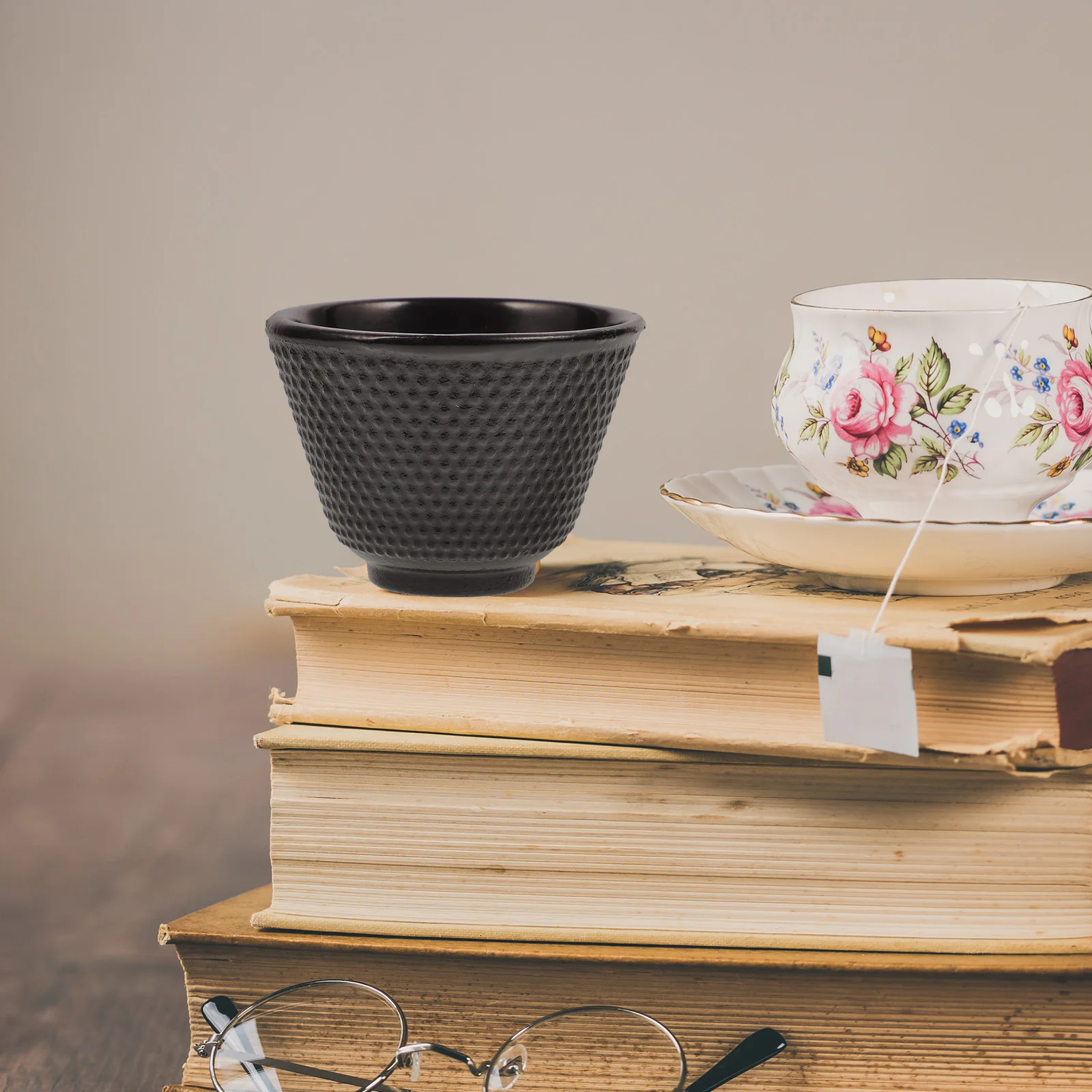 

2 Pcs Cast Iron Teacup Cups Creative Teaware Delicate Kung Fu Japanese Style Retro