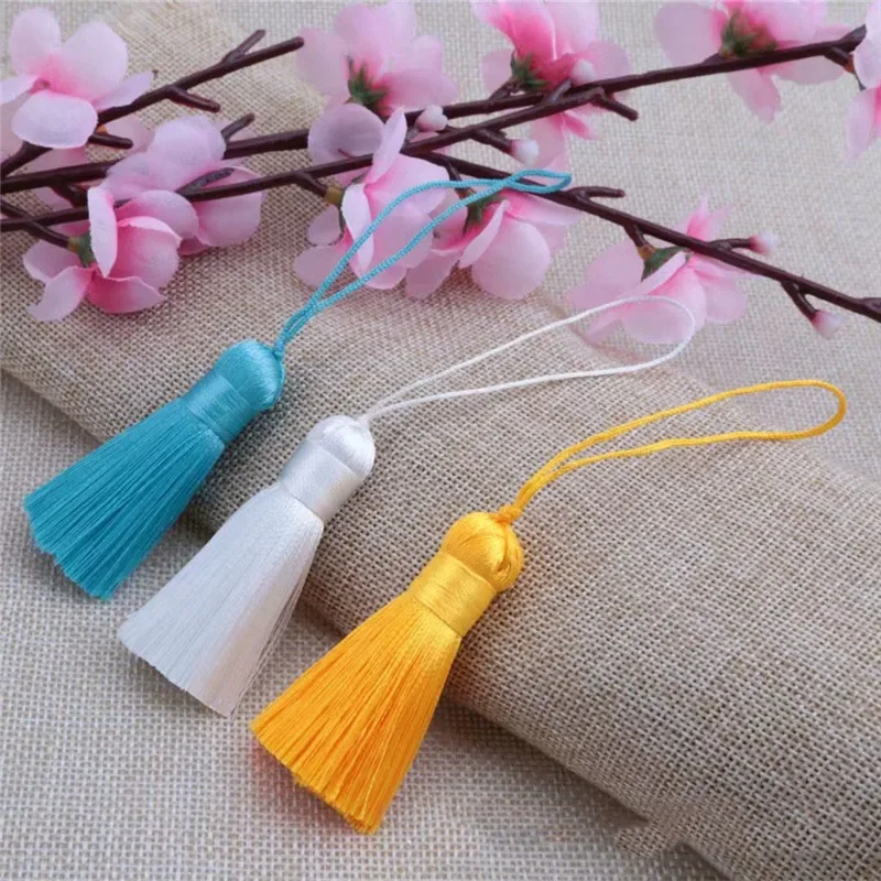 Mini Short Fat Silk Fringed Tassel 5Pcs/lot 5cm Sewing Bang Tassel Trim Key Tassels DIY Pendant Embellish Curtain Accessorie