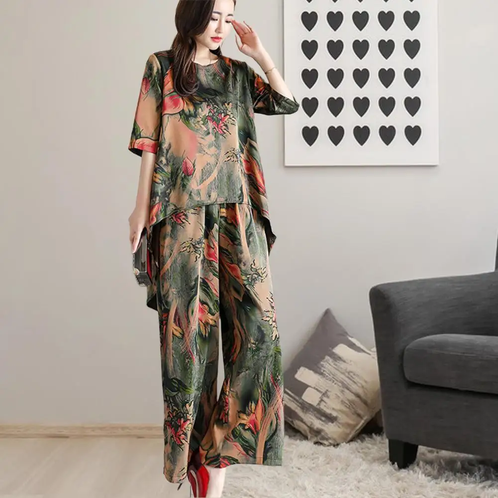 

2Pcs/Set Popular Loose Outfit O-Neck Dressing Up Thin Women Retro Pattern Long Top Wide Leg Pants Set