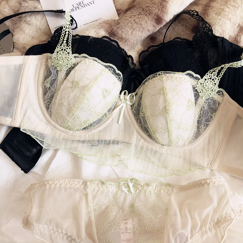 

Half Cup Embroidered Lace Bra Thin Section Big Breast Shows Small Lingerie Gathering Top Support Anti-sagging Underwear Set