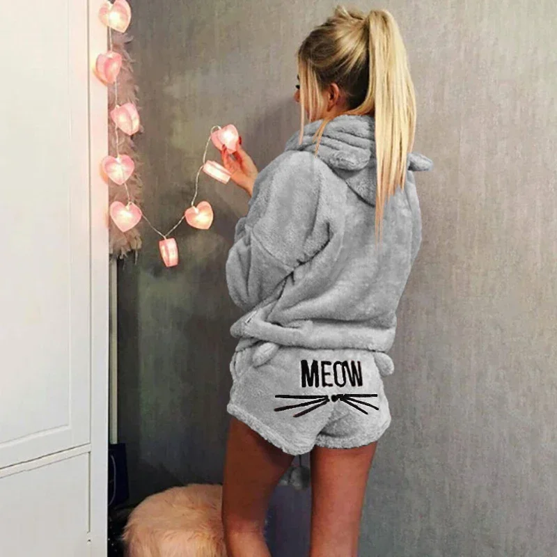 thumbnail image 1 of Conjunto de Pijama de terciopelo Coral para mujer, ropa de dormir cálida de dos piezas, bonito patrón de gato, sudaderas con capucha y pantalones cortos, Otoño e Invierno pijamas para mujer conjuntos, 1 of 4