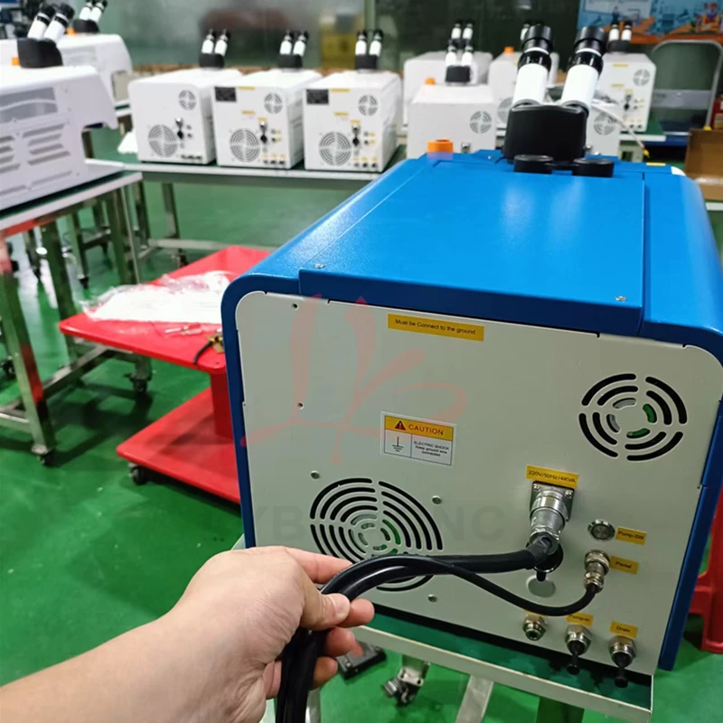 Touch Screen Laser Welding Machine For Jewelry 200W 100W Ring Pendant Micro Laser Soldering Welder With CCD Microscope 220V 110V 2
