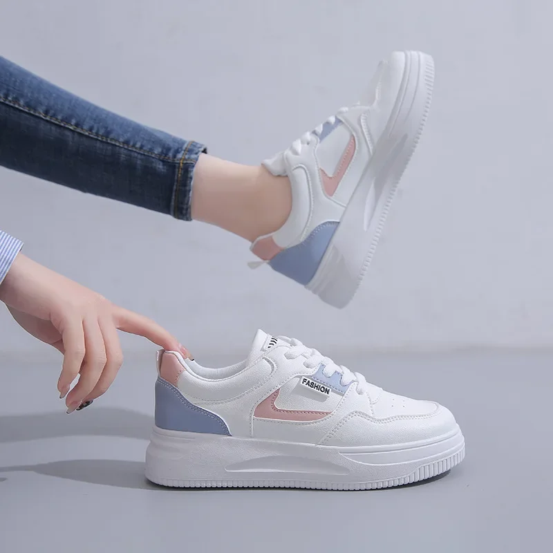 Little White Shoes Women's 2024 New Autumn Women's Korean Edition Versatile Casual Shoes Thick Sole Board Shoes
