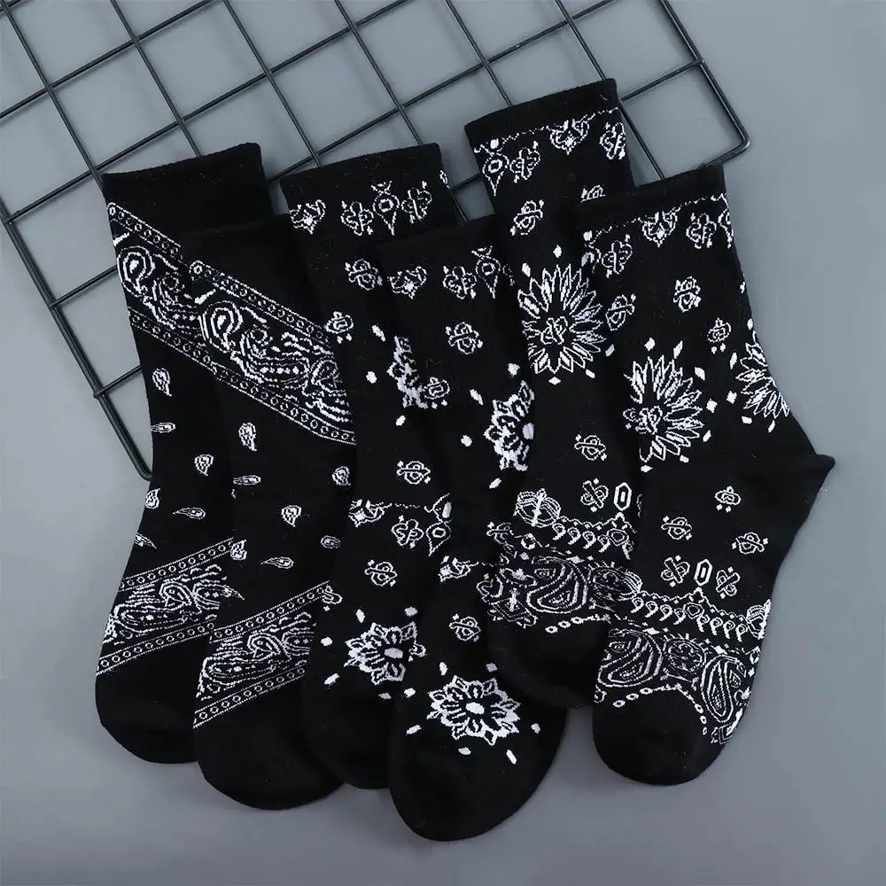 Breathable Fashion Street Cotton Harajuku Sports Korean Style Socks Paisley Flower Socks Women Hosiery Middle Tube Socks