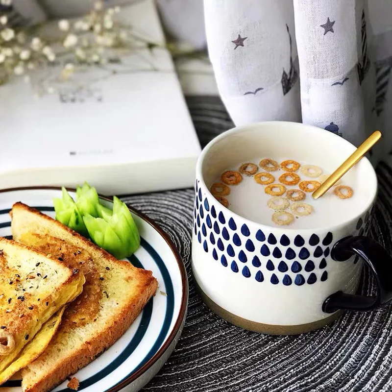 

450ml Nordic Ins Blue Home Breakfast Coffee Mug Large Capacity Underglaze Painted Handmade Ceramic Coffee Oatmeal Milk Tea Cup