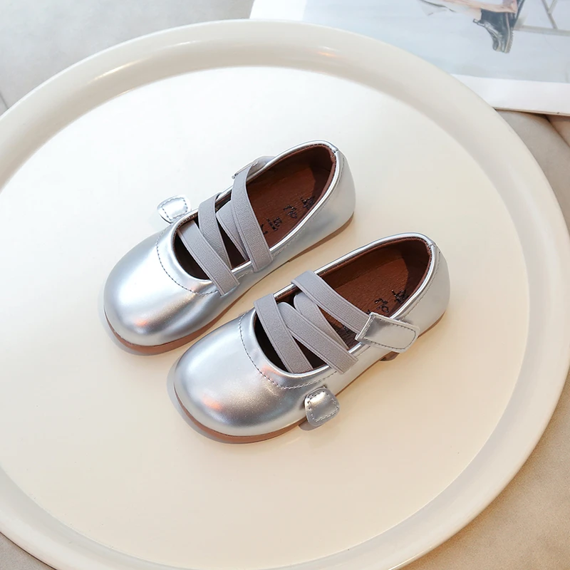 New Spring Little Girls Leather Shoes Fashion Black Red Versatile Kids Causal Princess Shoes Simple Children's Flats Round-toe