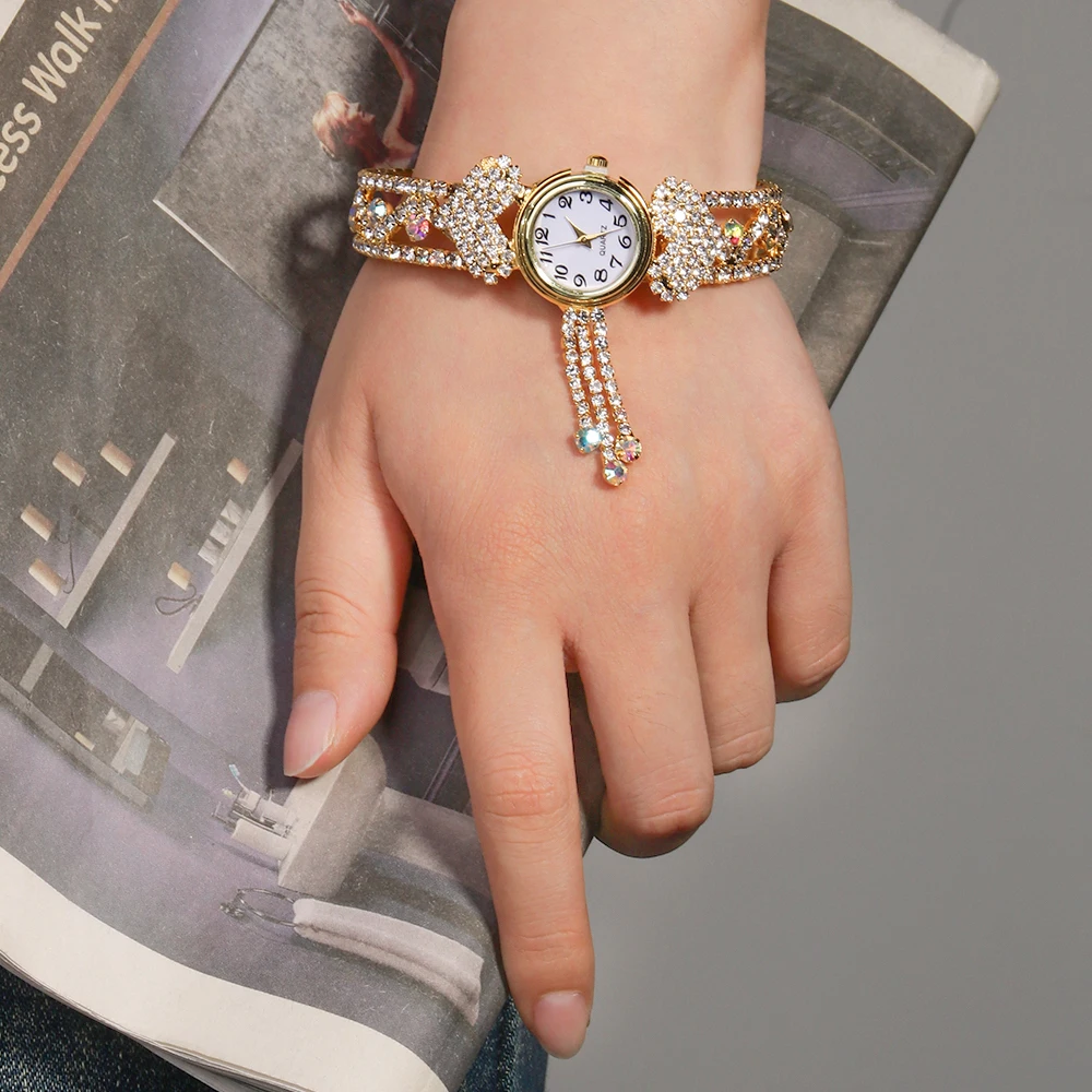 

Элегантные женские наручные часы с подвеской в виде сердца, аксессуары для невесты, трендовые Подвески с кисточкой, Браслет-манжета с кристаллами, танцевальный подарок, 2024