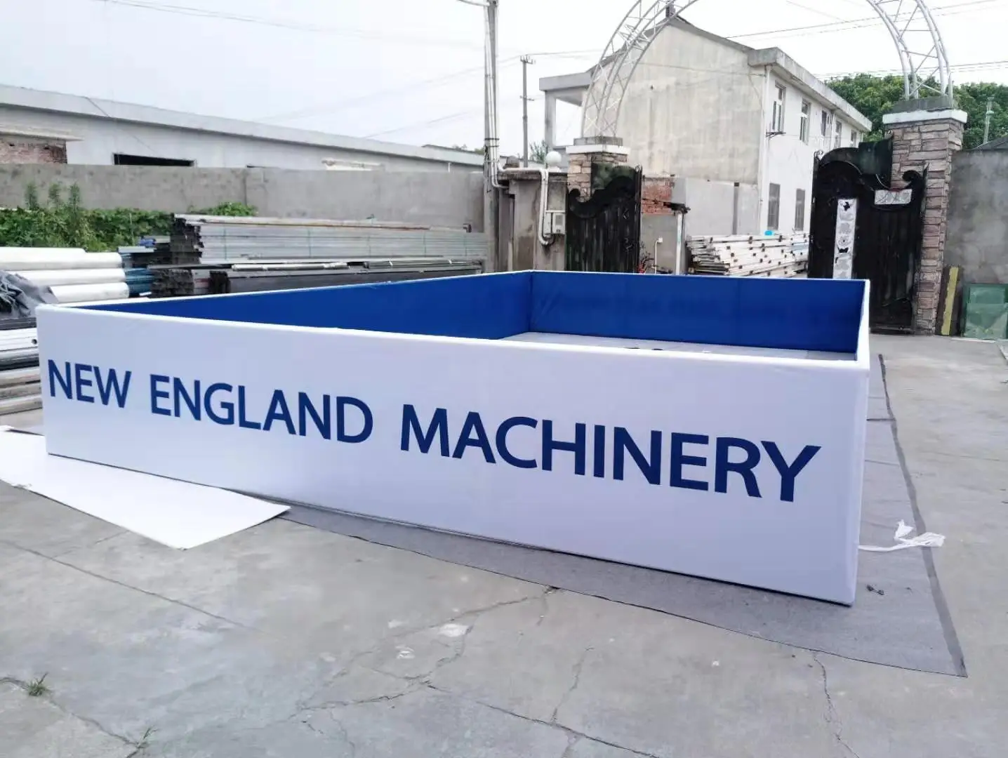 Customized-Aluminum-Round-Tube-Rigging-Banner-Hanging-Sign-With-Fabric ...