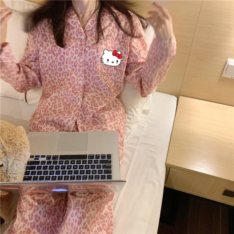 

2024 New HelloKitty Women Pajamas Set Summer Cartoon Sanrio Simple Cute Sweet Girl Pajamas Set Long-Sleeved Long PantsLoungewear