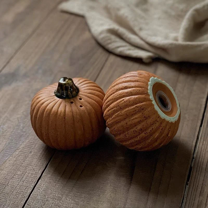 Pumpkin Ceramics Condiment Bottles Seasoning Jar Household Black Pepper Sugar Salt Storage Box Creativity Kitchen Supplies Tool