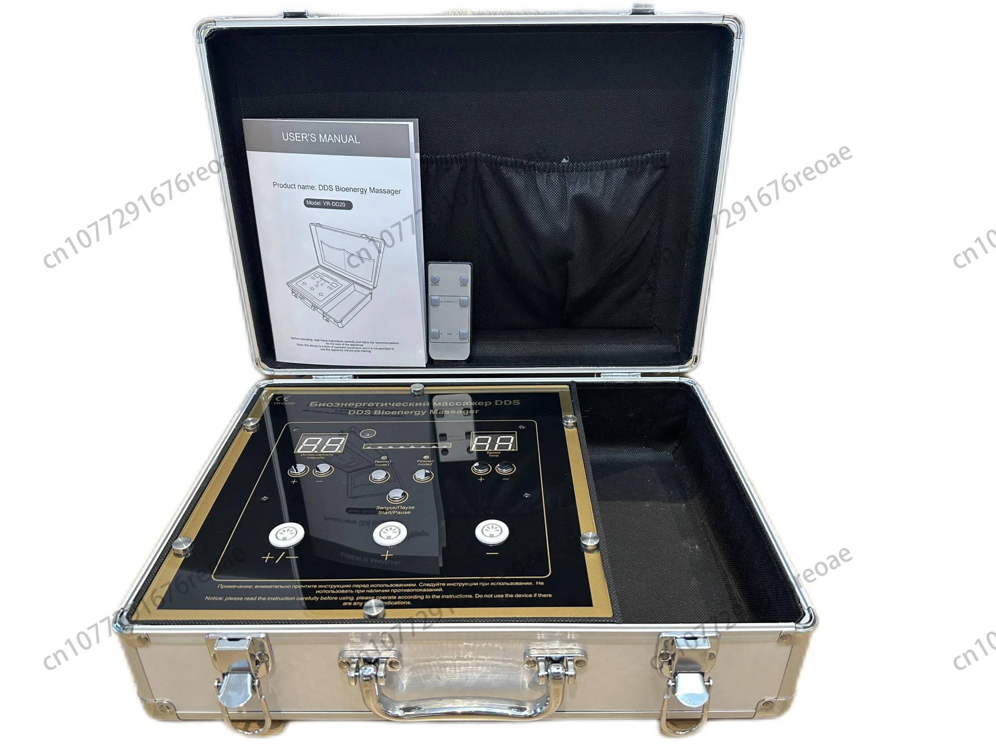 DDS bioelectric glove massager dredges the meridians of the whole body with remote control 3