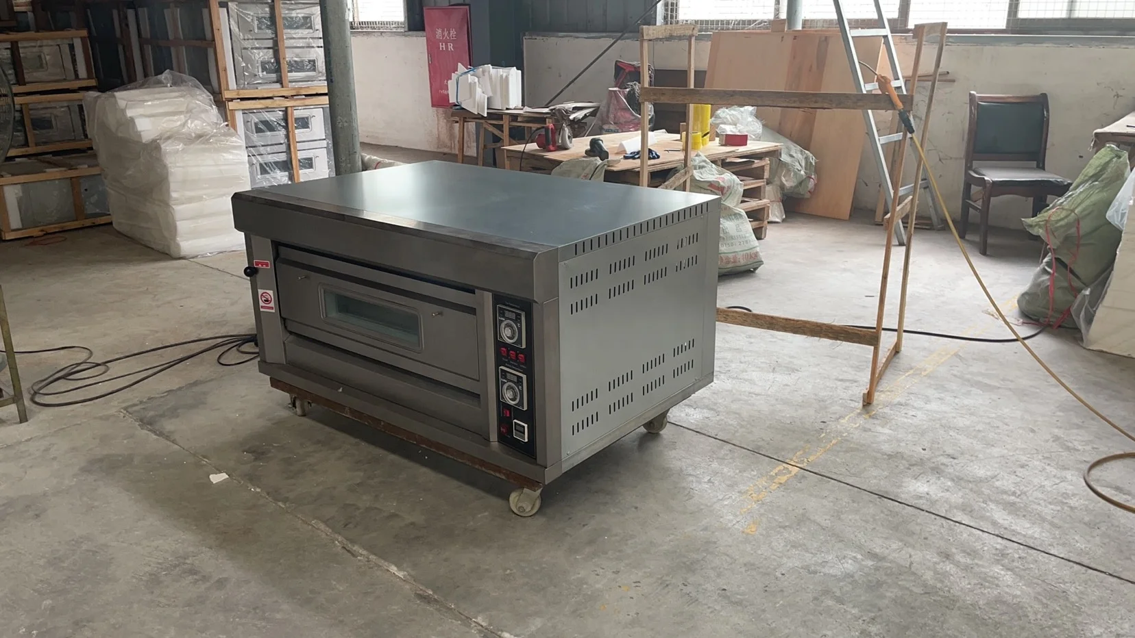 3 Deck 6 Trays Electric Bread Baking Oven Microwave Oven Bakery Oven 5
