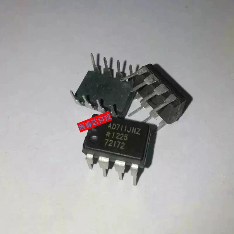 

10PCS Free shipping AD711JN AD711JNZ AD711 DIP8 New original Operational amplifier chip