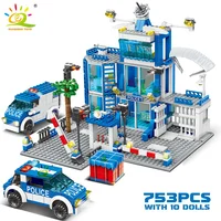 HUIQIBAO 753PCS City Police Station Building Blocks Set Boys DIY Car Figures Bricks Educational Toys For Children Adult Gift 2