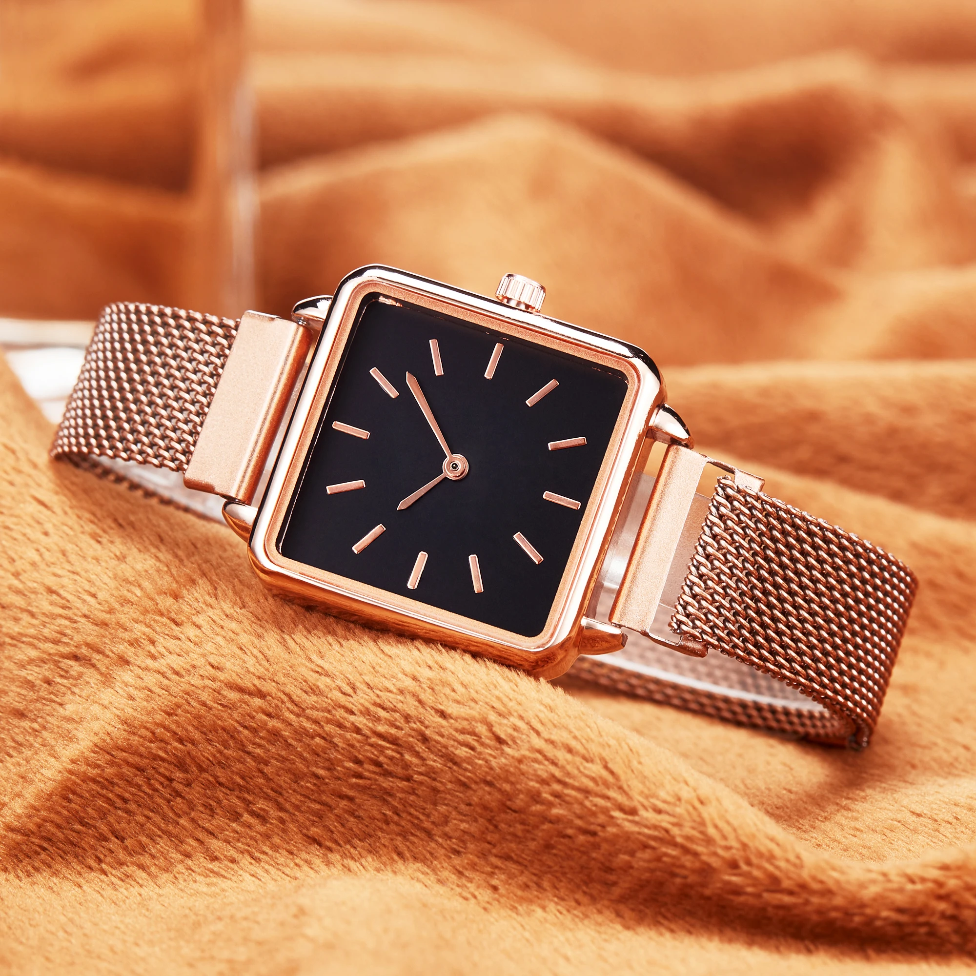 Relógio de pulso de quartzo de metal luxuoso para homens e mulheres, simples, elegante, dourado, tira, relógio feminino, nova moda, 2023