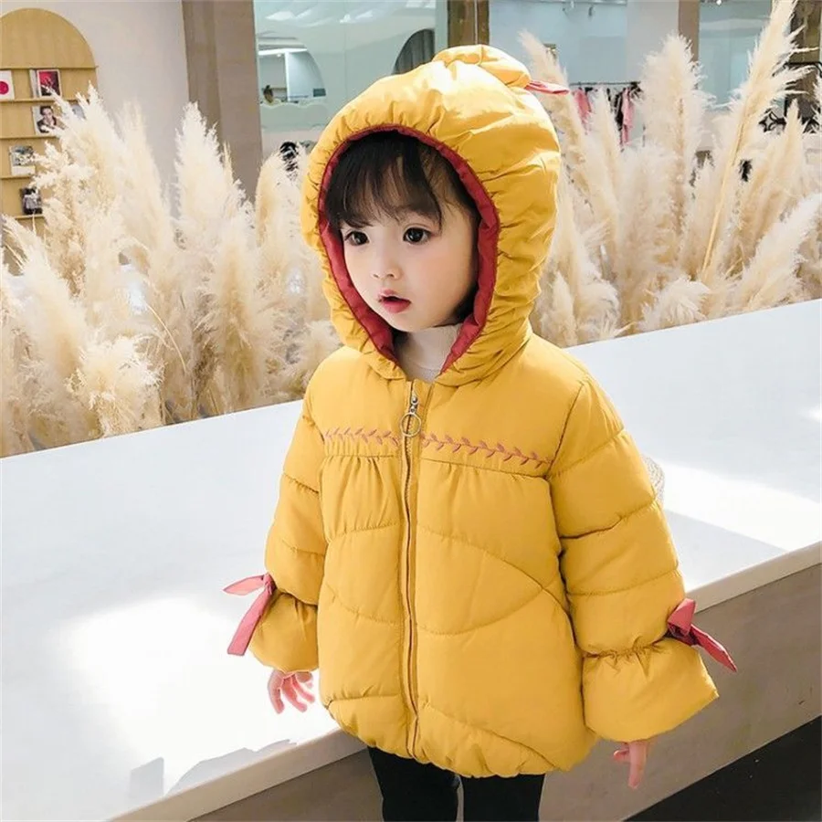 

Детский пуховик с капюшоном, на возраст 1-6 лет