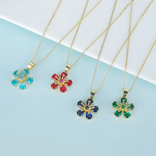  VAAC Simple Flower Shape Pendant Necklace,Two-Sided Four-Leaf Clover  Necklace,Lucky Clover Necklace for Women (2Pcs) : Clothing, Shoes & Jewelry