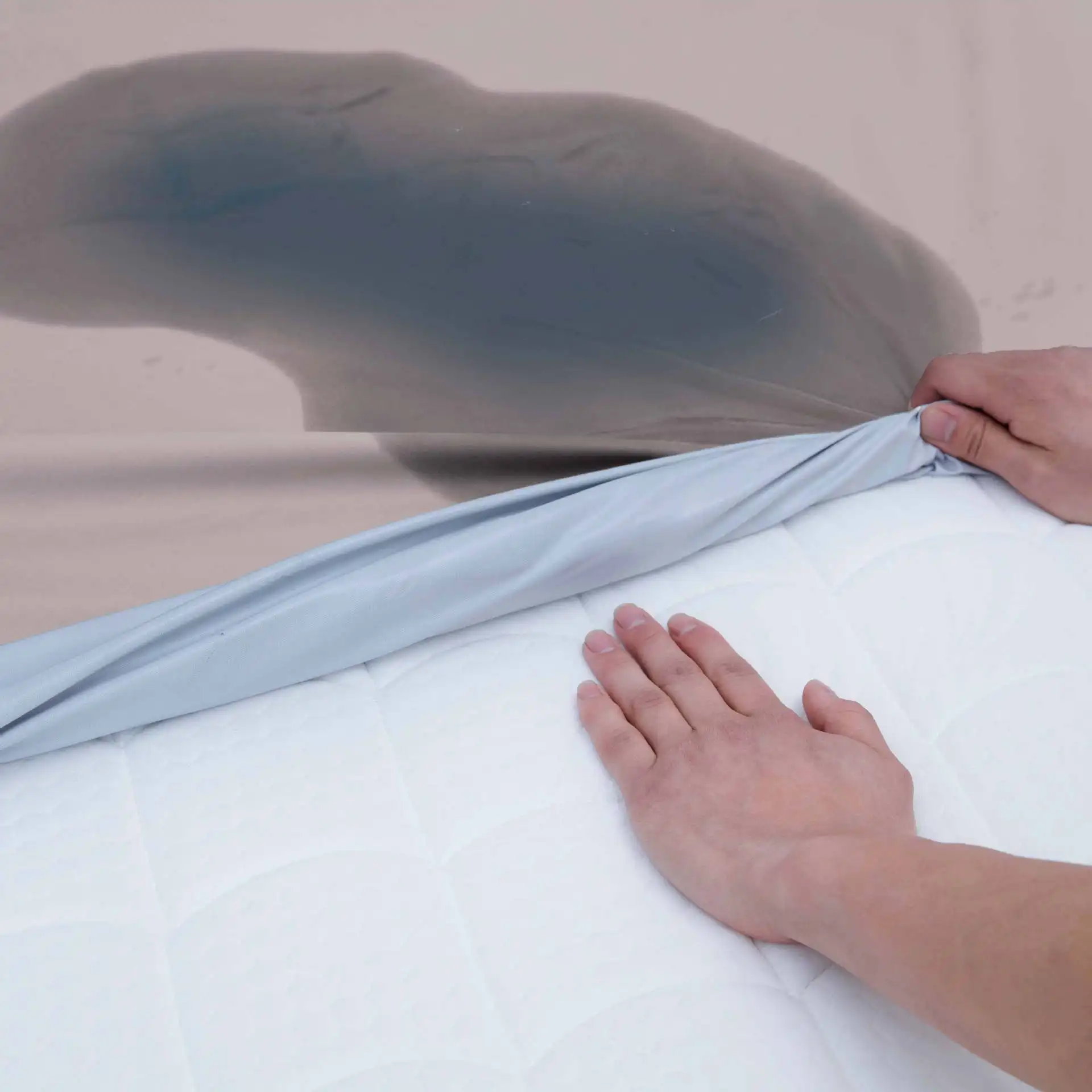 

Shrimp skin waterproof bed cap machine washable solid color mattress cover wetting bed pad cover American standard bed cap