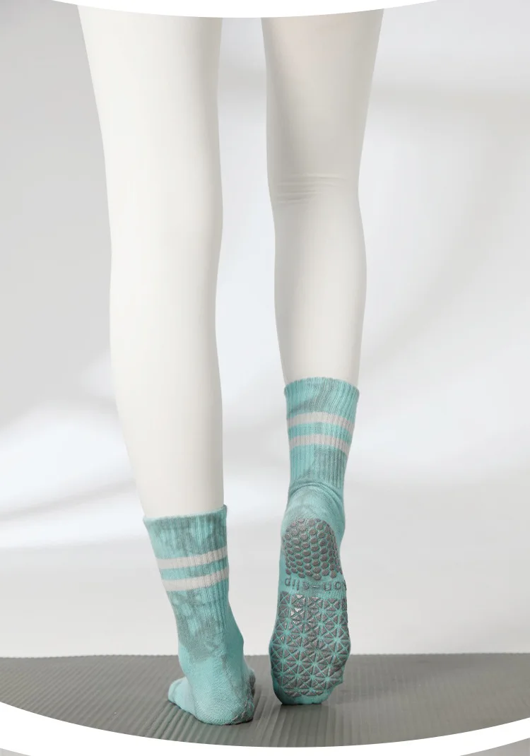 Yoga Socks Autumn Winter Women Tie-dye Gradient Stripe Pile Cotton Silicone Non-slip High Quality Pilates Grip Crew Socks 54 S2b9021cde8e54c44a0ec465795d92637P