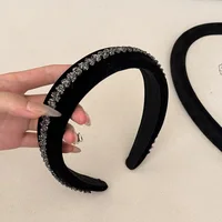 Velvet headband 2025 new hair band for women girl luxury designer accessories hoop rhinestone fascinators elegant vintage adults