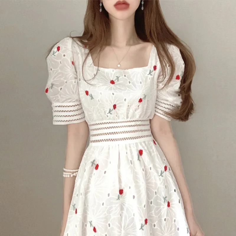 

Autumn 2023 New Elegant Chic Floral Embroidery Women Dress White Lace Hollow Out Party Slim Waist Ladies Dress Sweet Vestidos
