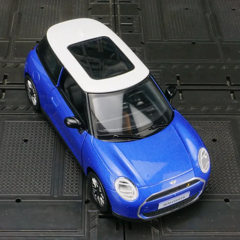 Voiture Miniature BMW Mini Cooper 1/28 - Métal Die-cast - Portes Ouvrantes - Neuf - Pour Collection Ou Jouet