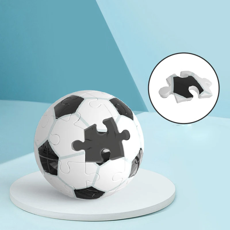 

3D Puzzle Keychain Key Ring Toys Jigsaw Puzzle Keychain Bag Pendant Toys Children Christmas Gift Basketball Soccer Ball for Kids