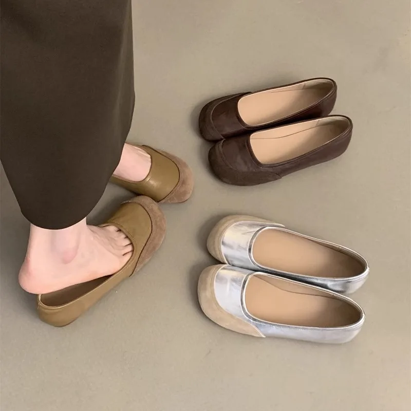 

Retro round toe shallow mouth women's single shoes 2024 Spring and Autumn New flat bottomed grandma shoes casual women's shoes