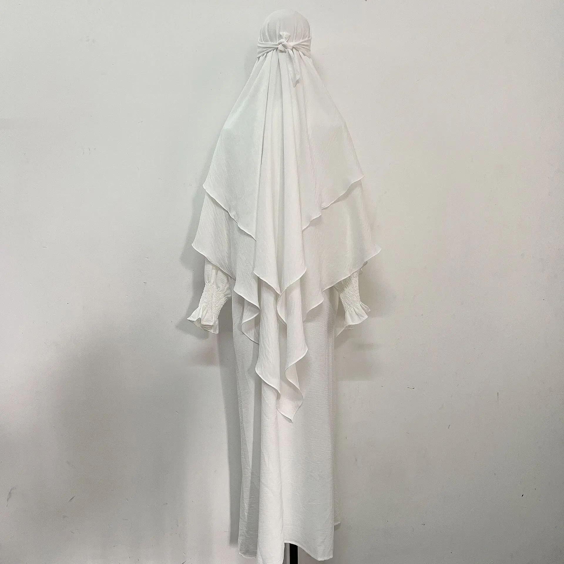 White [set]