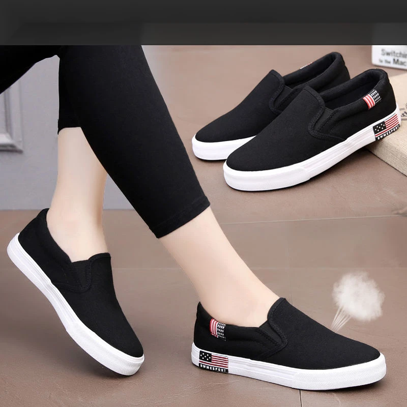 One foot canvas flat bottomed lazy shoes, old Beijing cloth shoes for women, and work casual_voghion.com