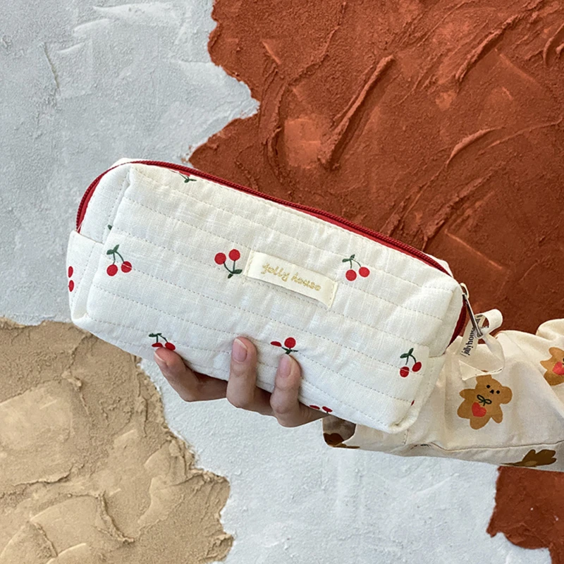 

Стеганая хлопковая Дамская дорожная сумка для хранения, женские косметички в стиле ретро-вишни, милые дизайнерские женские сумки-карандаши для косметики