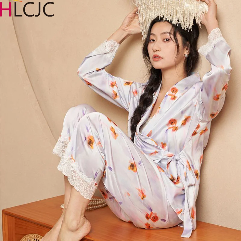 

New Ladies Two-Piece Ice Silk Pyjamas Female Spring Summer New Long-Sleeved V-neck Satin Lace Advanced Sense Of Homewear Suit